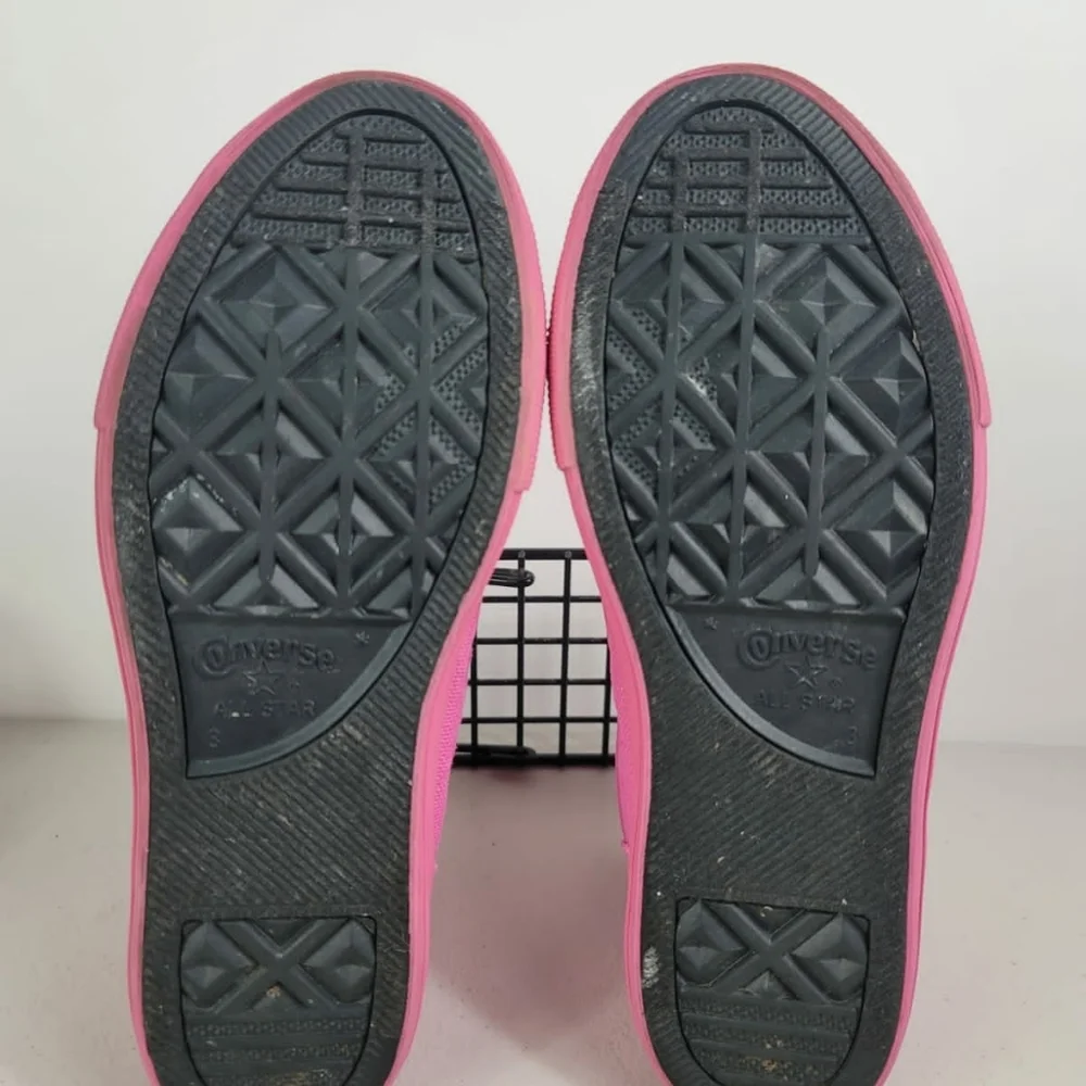 Converse Chuck Taylor All Star High Street Sneakers Girls shoes Sz 3 pink